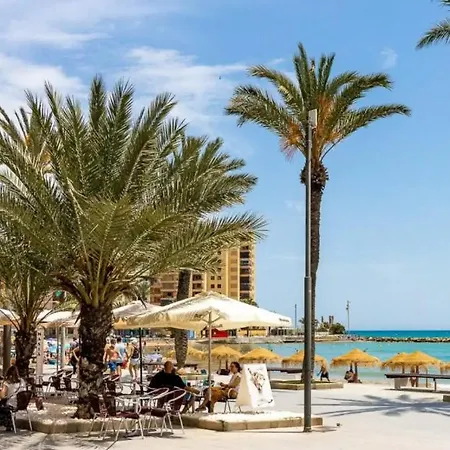 Calle De Palangre 17 * Torrevieja